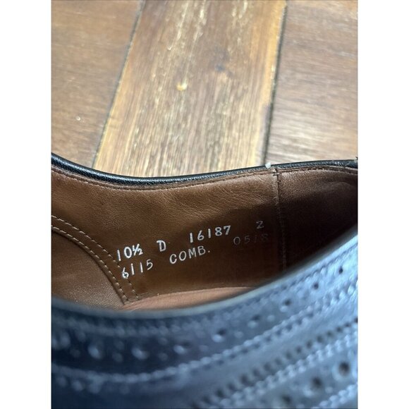 Mens 10.5 B Allen Edmonds Strand Cap-Toe Black Oxford Dress Shoe